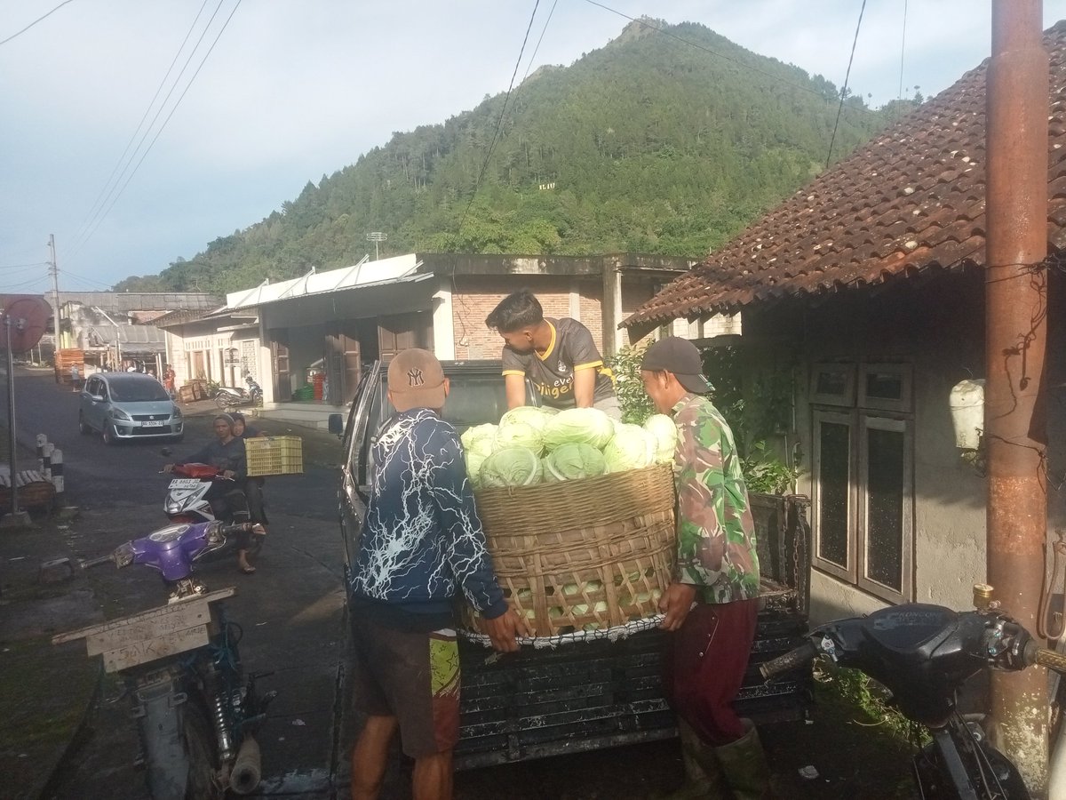 AbU JenaR tweet media