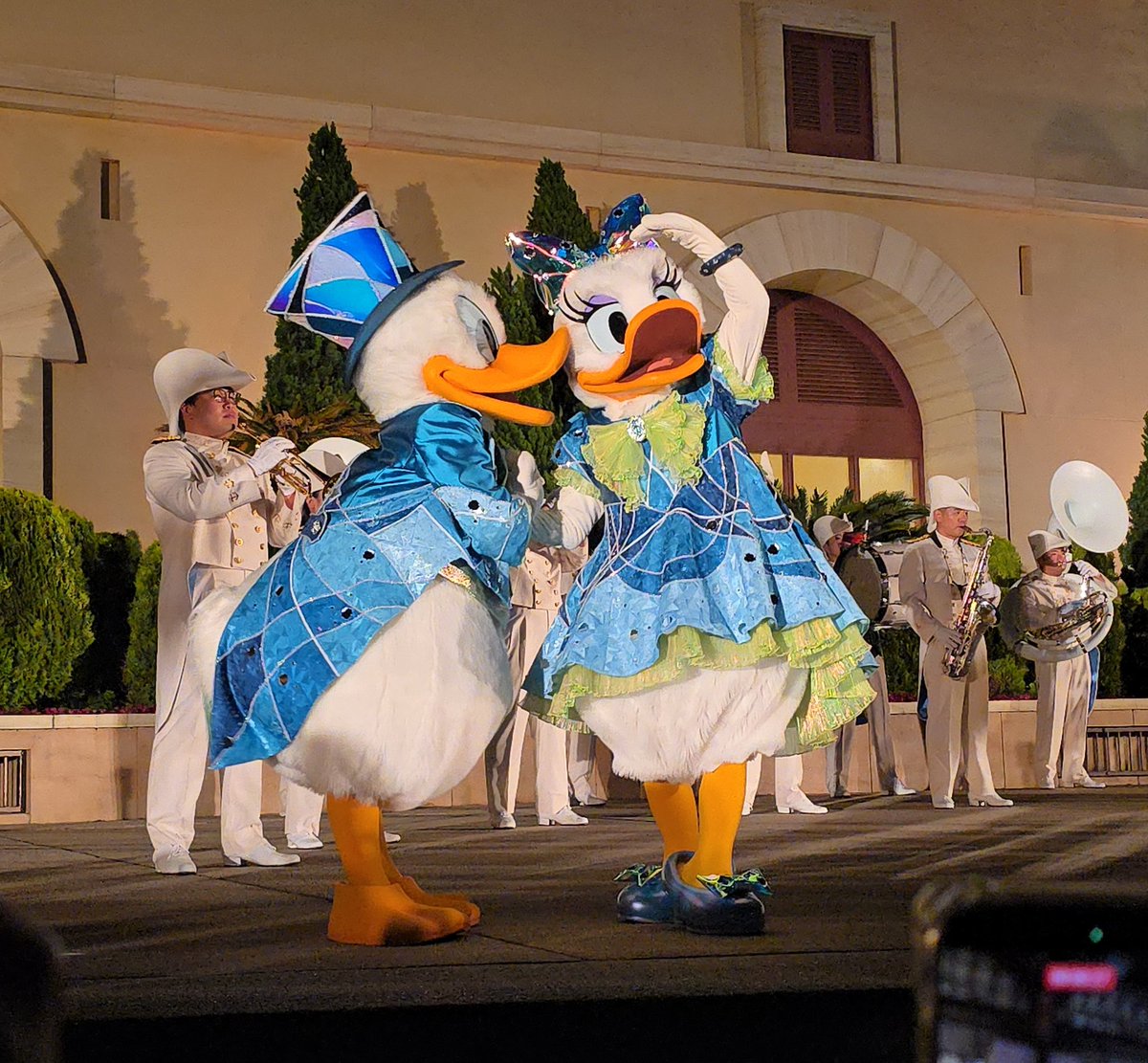 🅡‌🅘‌🅝‌🅐 tweet media