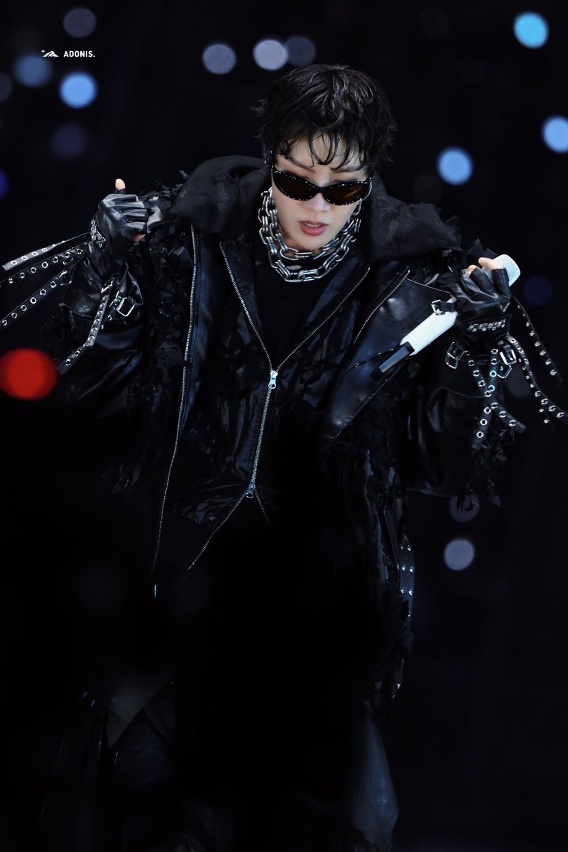 아도니스 Adonis 💫 tweet media