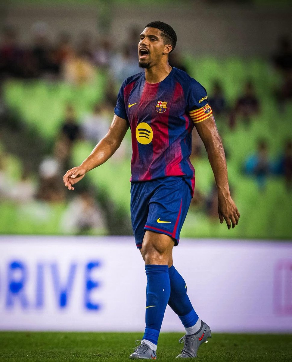 kwãhu Nii Bå❤️💫🦋 tweet media