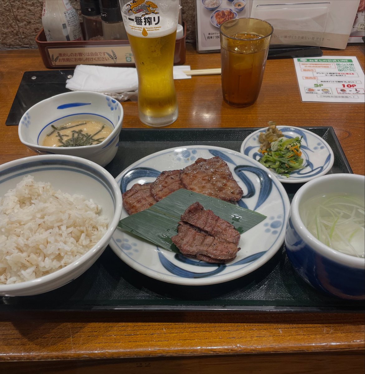 しゅうけん tweet media