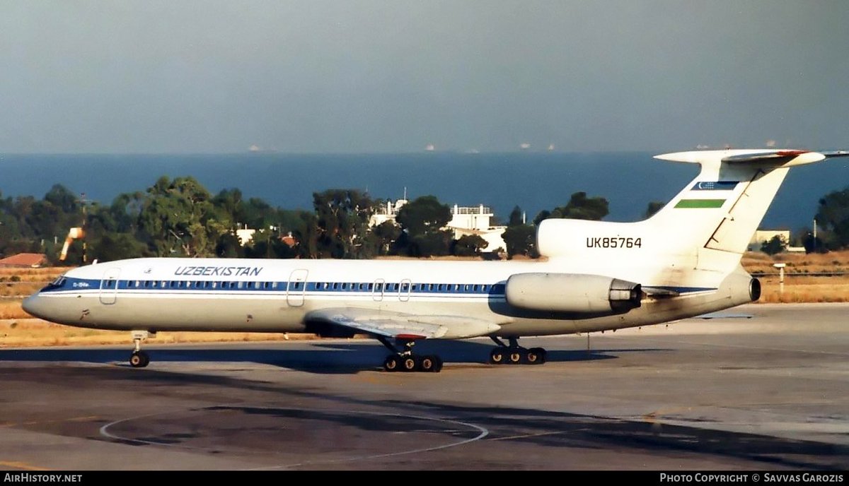 n194at's tweet image. Uzbekistan Airways 
Tupolev Tu-154M UK-85764
ATH/LGAT Ellinikon Intl Airport (closed)
June 1995
Photo credit Savvas Garozis
#AvGeek #Airline #Aviation #AvGeeks #Tupolev #Tu154 #ATH #Athens #Uzbekistan 🇺🇿