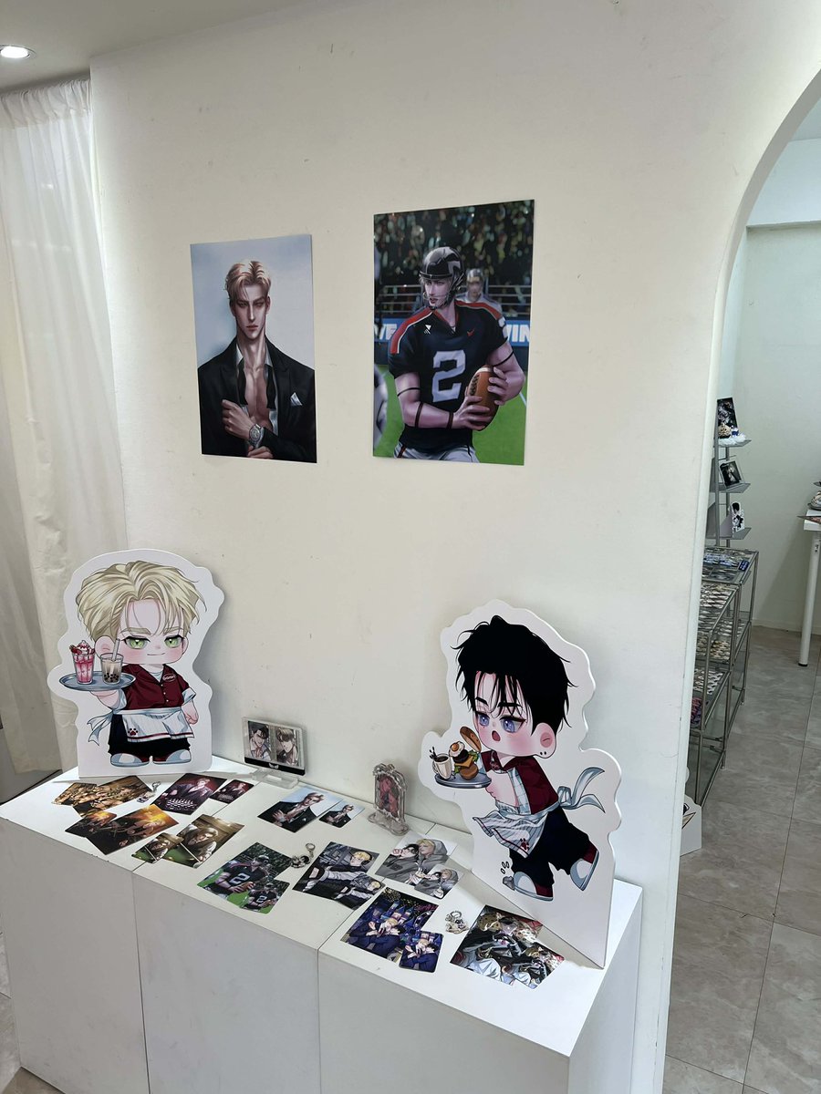 mikage1602's tweet photo. 애런 생일 축하해🥳🎉
#Prince_Of_The_Screen_Day  
#HAPPY_AARON_HUNTER_DAY  
#0412_애런헌터_생일_축하해  
#플래시라이트 #FlashLight https://t.co/owBbsHnDei