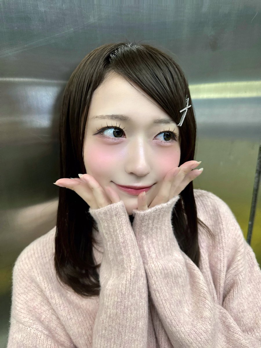 茉井ひなた tweet media