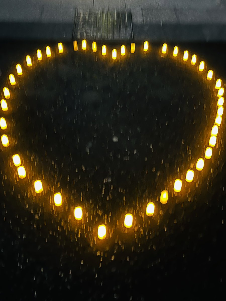 chrisspirit84's tweet image. There was great sense of community purpose &amp;amp; reflection this morning as I joined colleagues &amp;amp; supporters 🤗 @bfastmenshealth @SAG_CreditUnion @UnisonRvh @BelfastTrust for @west_wellbeing annual #OutOfTheDarkness💡A Walk of Hope🕯️from @KCbelfast to 🚶‍♀️👣 @DairyFarmSC 🫶 #Support 👏