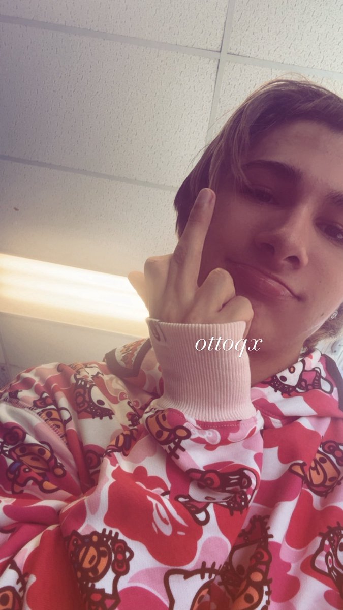 qxotto's tweet photo. i need bbc or a hispanic or asian 🫩
#gay #bbc #young #dl #bi #ass #bnwo https://t.co/Tl5xHLAefC