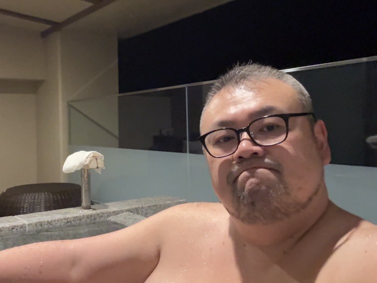 こうじ tweet media