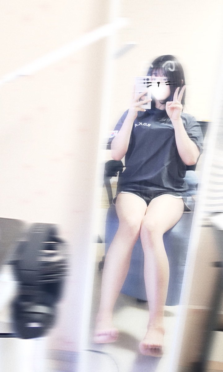 딤이 tweet media