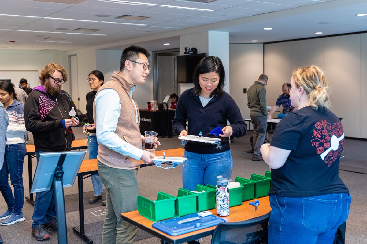 MathWorks tweet media