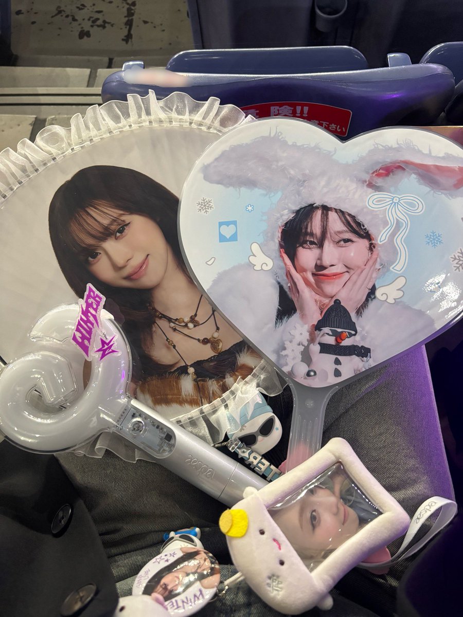 𝓢 ❄️ tweet media