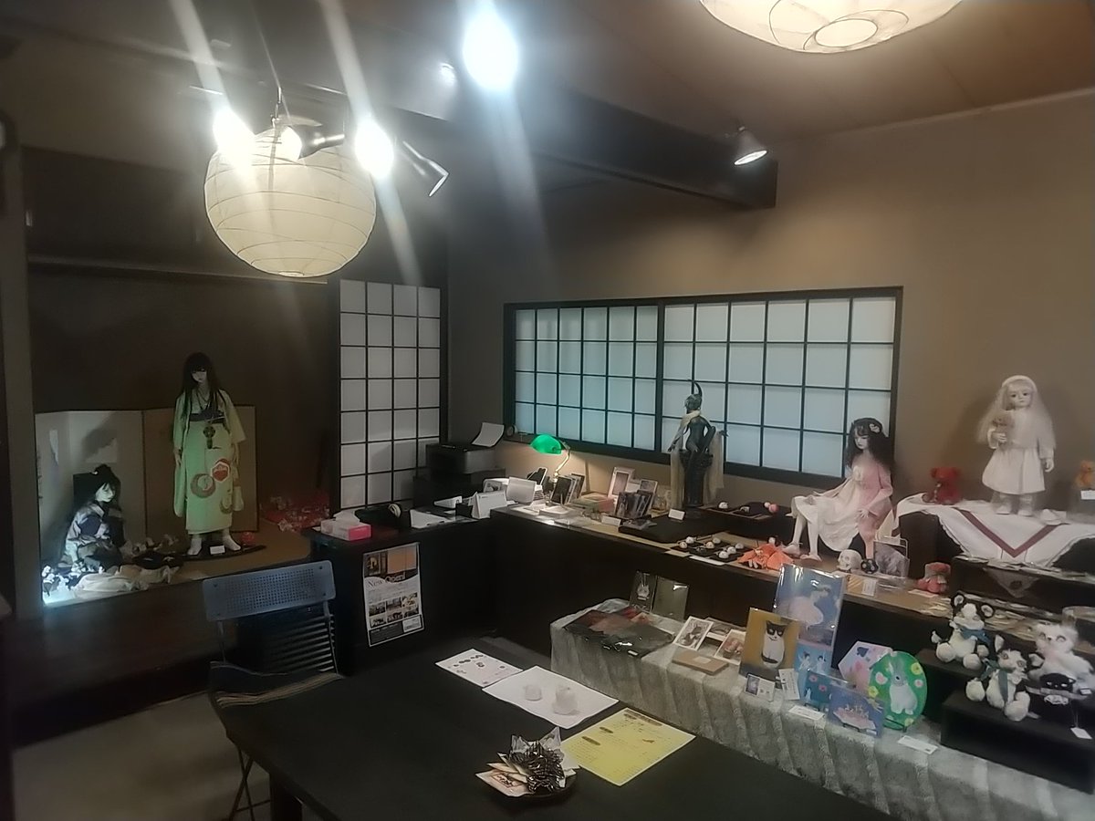 kitakamadoll's tweet photo. 北鎌倉ギャラリー月 「春ノ宴」本日無事に終了しました。
桜の花とウグイスの声に癒された日々でした。
お越しくださった方々、興味を持って下さった方々、どうもありがとうございました。
#春ノ宴
#北鎌倉
#ギャラリー月 https://t.co/yAVF3BXnrD