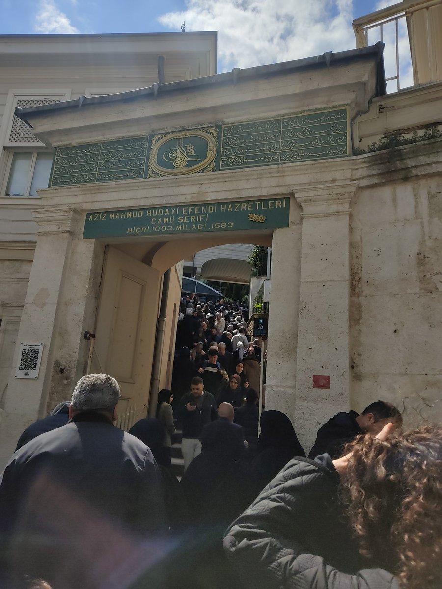 la belle dame sans merci tweet media