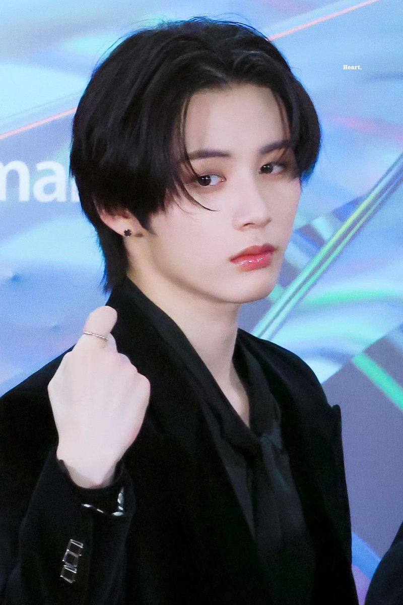 빈둥 tweet media