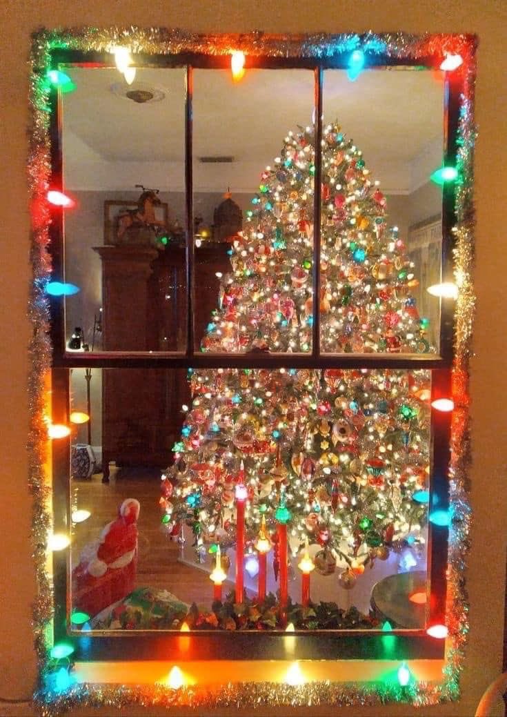 CandyCane_Elf's tweet image. 257 Days!! 
#Christmas #ChristmasCountdown2026 #Christmasmagic #holidayseason #MerryChristmas #Santa #ChristmasTree #Xmas #snowman #elf #christmascandy #christmascookies #folkart #newenglandchristmas