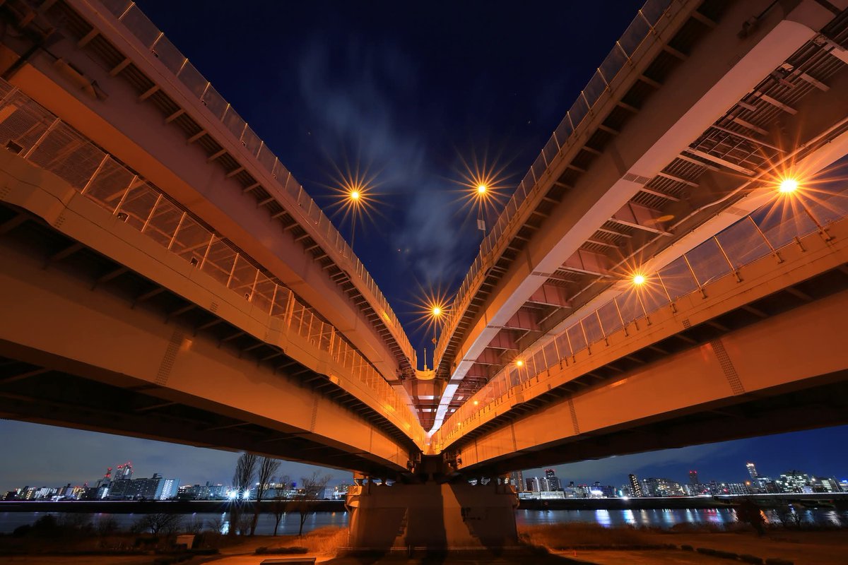 新荒川橋の夜　（14）
#橋　#東京
#tokyo  #wander #photography