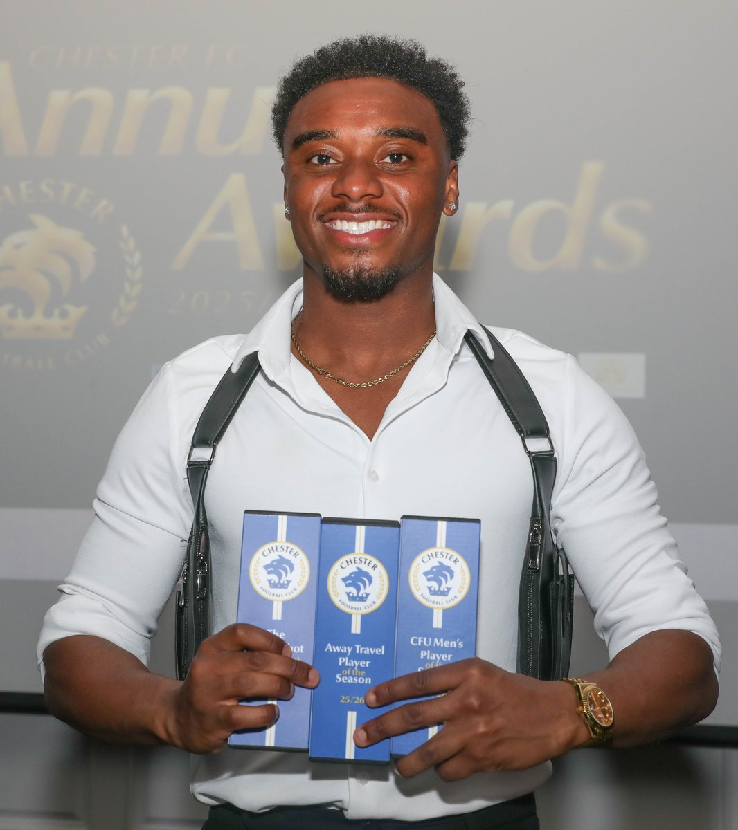 A hat-trick of awards last night for DMH.

Thoroughly deserved, Dylan! 👊