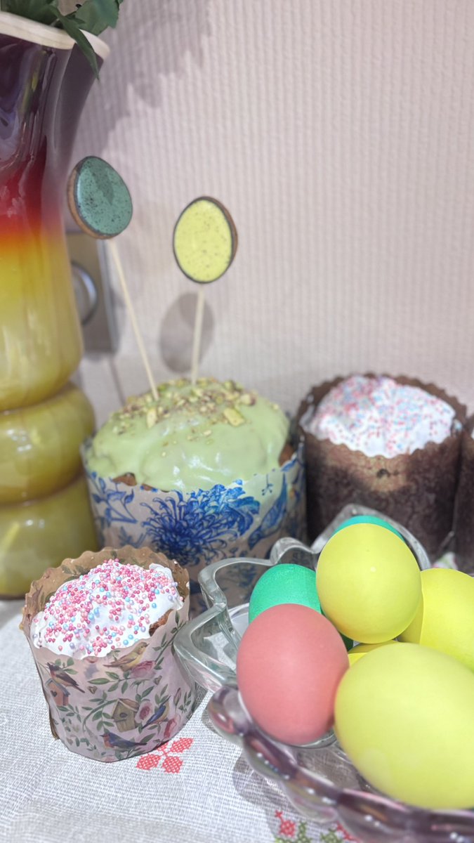 святой амфибрахий tweet media