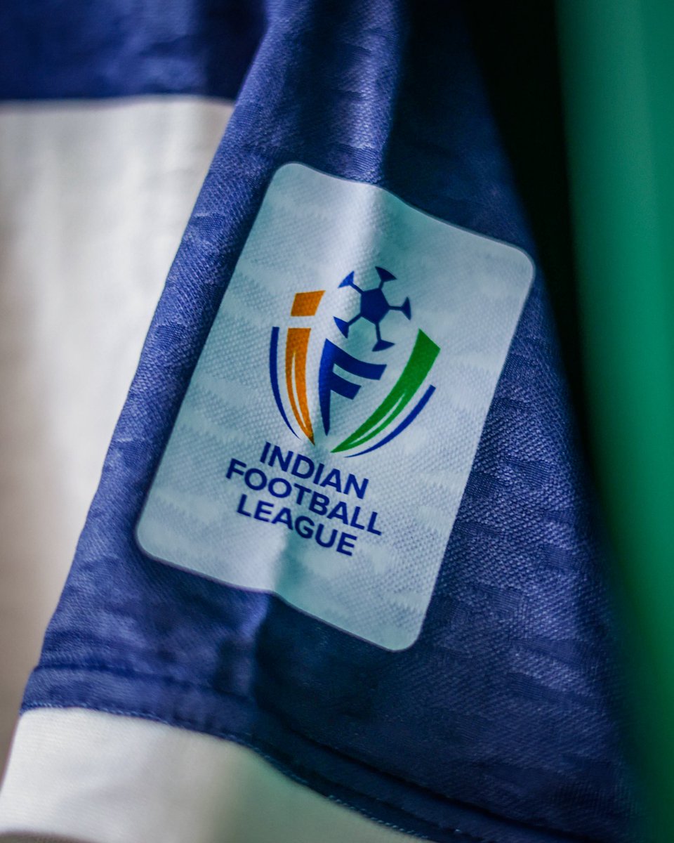 RajasthanUnited's tweet photo. Away colours on at Deccan Arena.👕
The dressing room looks ready- bold and courageous.🙌

#RUFCIFL26 #DesertWarriors #RUFCvsSDFC #matchday #dressingroom https://t.co/gOeXuRjaIk