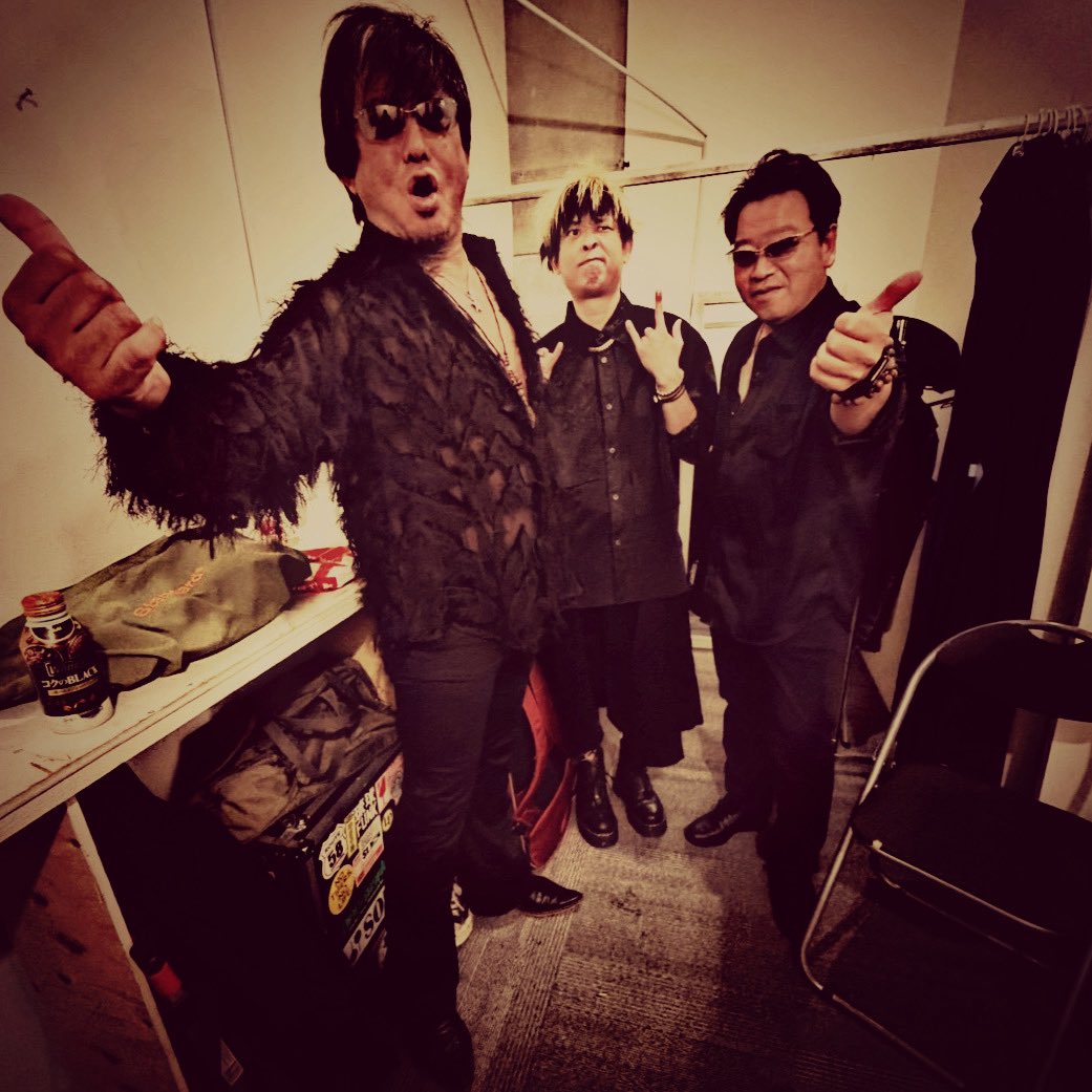 テツオロック tweet media