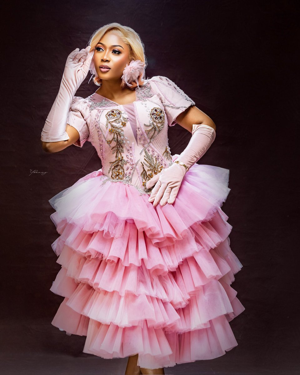 ICTQUEEN tweet media