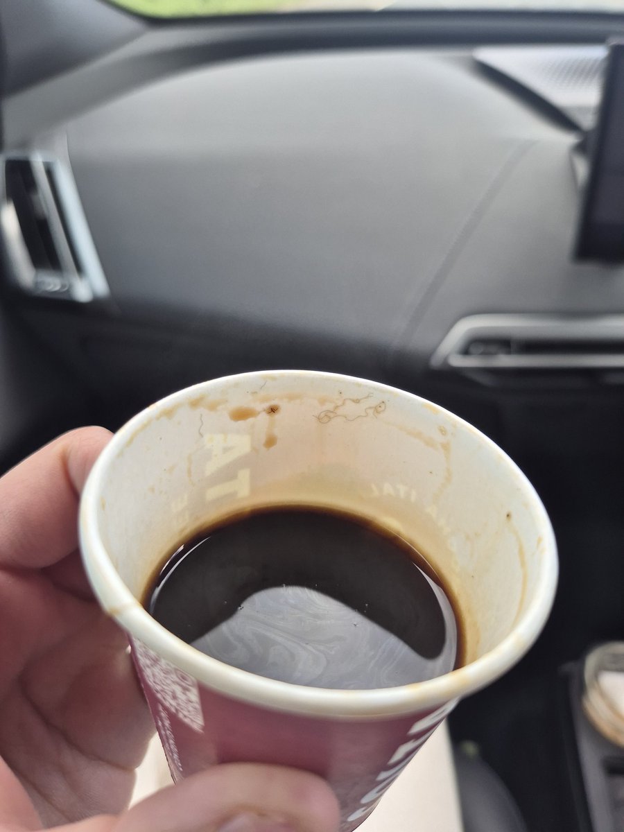 Giles Smith tweet media