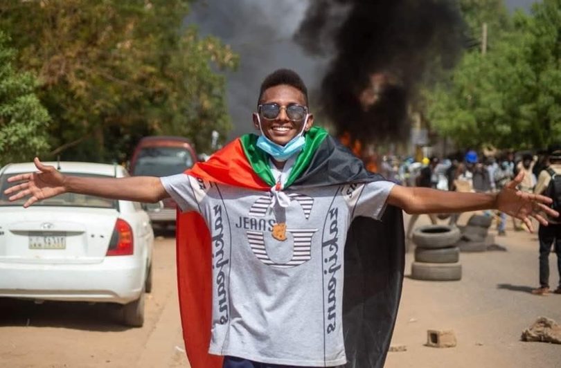 ثورة ديسمبر tweet media