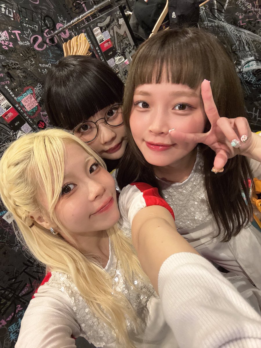COCOpate_GANG's tweet photo. ギャンパレちゃんのメンカラ衣装大好き！

2日間ありがとうございました！
本当に充実しすぎてやばい2日間だった！

来週からのツアー弾けようぜ💫 https://t.co/AxftgYGL5i