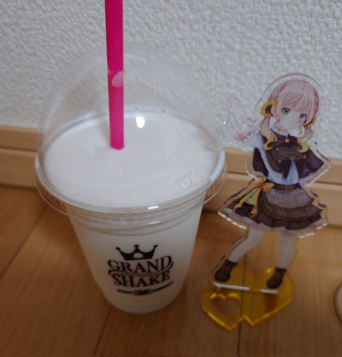 ぴいすけ tweet media