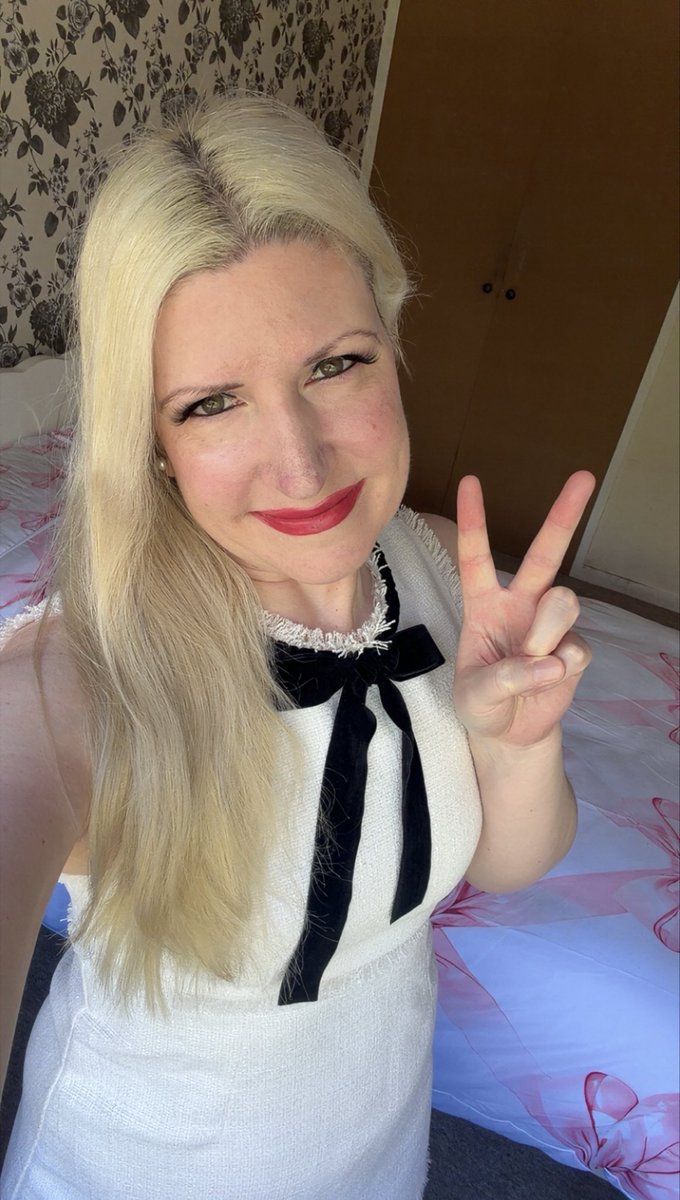 Jasmin Willoughby 👸🏼 tweet media