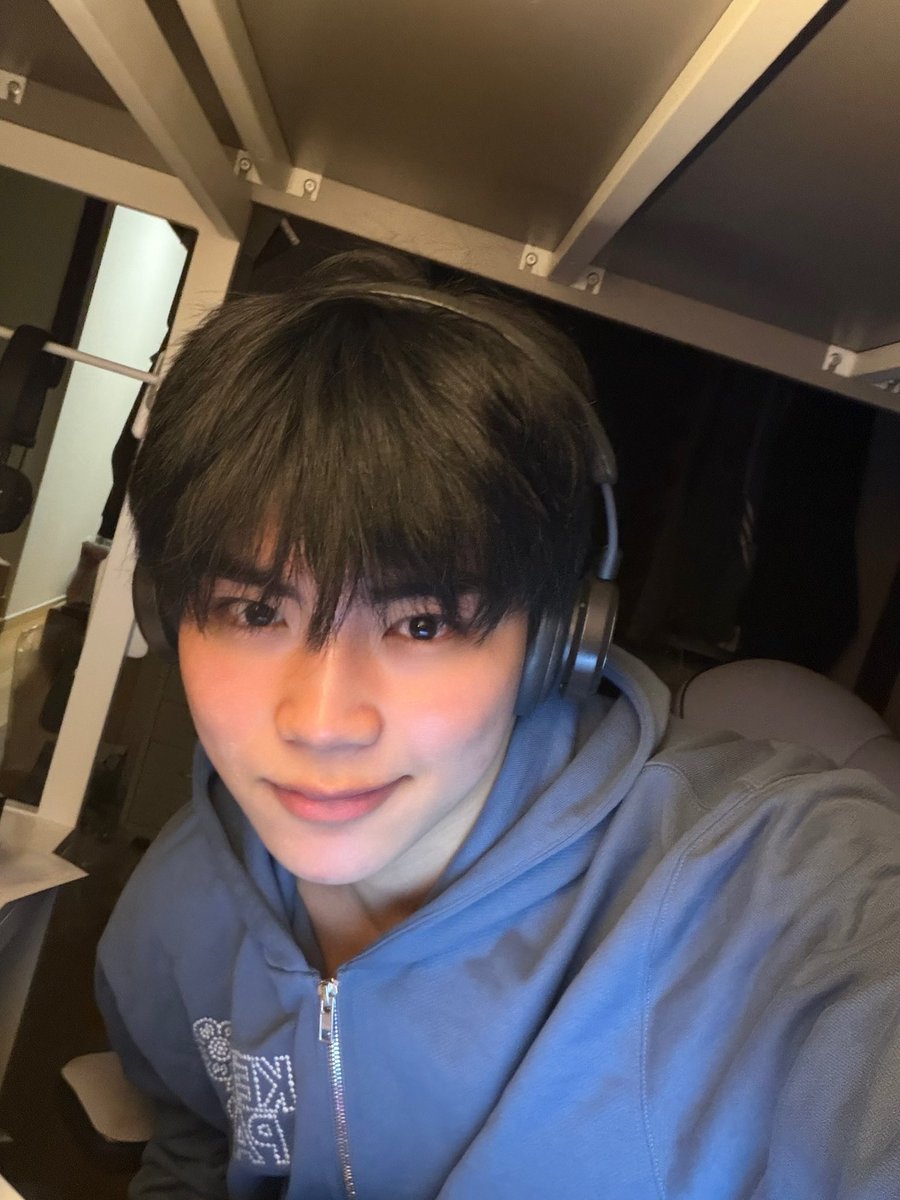 anayi ♬⋆.˚ tweet media