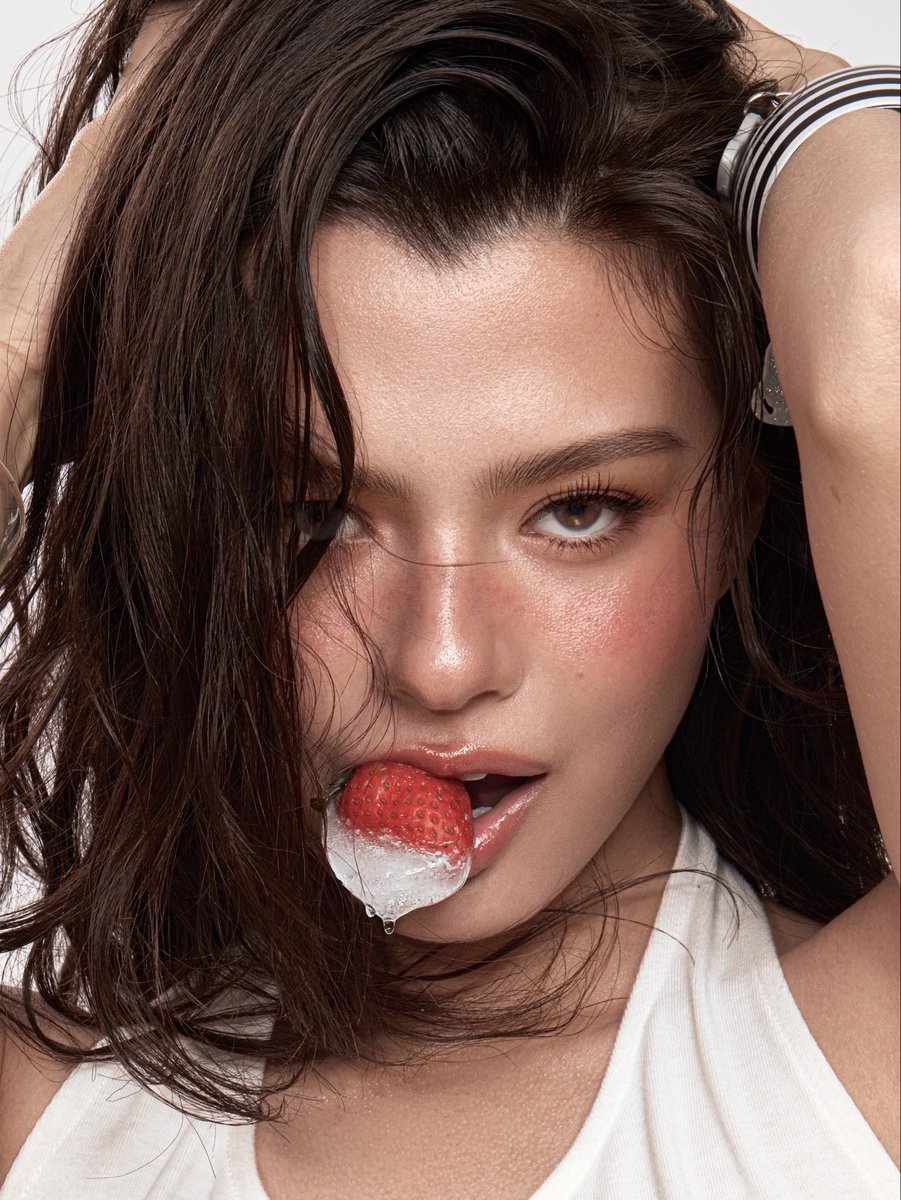 Por ✌🏻 tweet media