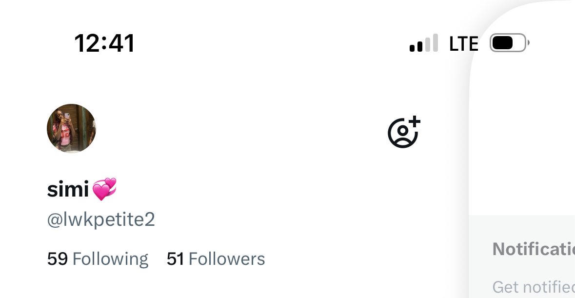 simi💞 tweet media