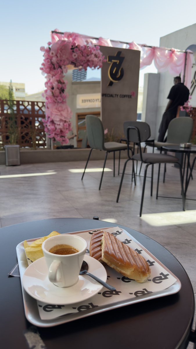 Abdulaziz tweet media