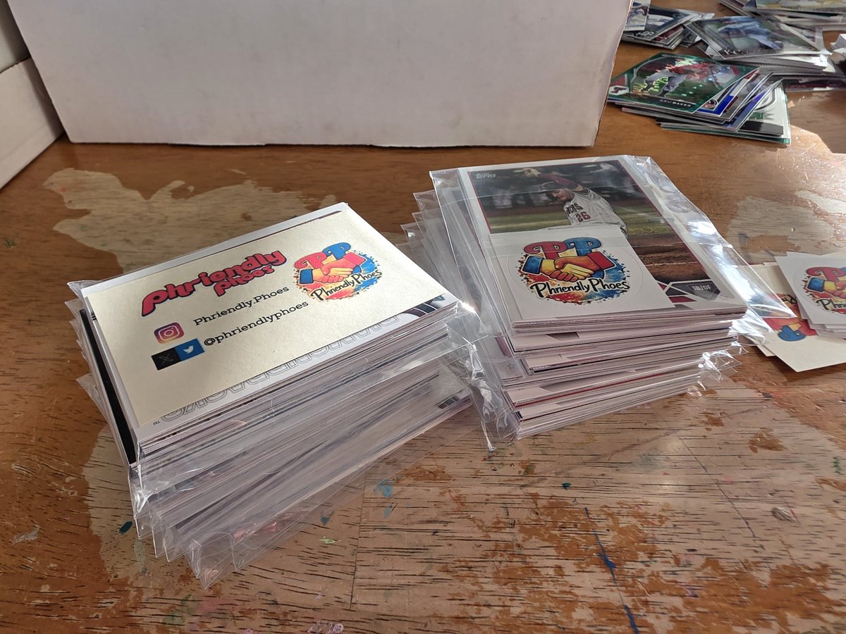 Fifteen #PhriendlyPhoes packs ready to hand out at today's <a href="/Dbacks/">Arizona Diamondbacks</a> vs. <a href="/Phillies/">Philadelphia Phillies</a> game!