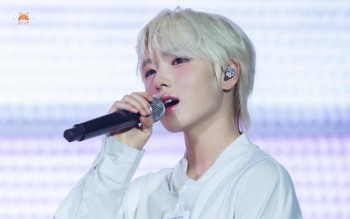 바삭• ̫• tweet media