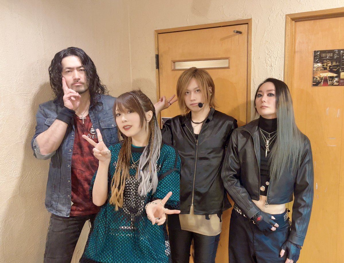 Mardelas Official tweet media