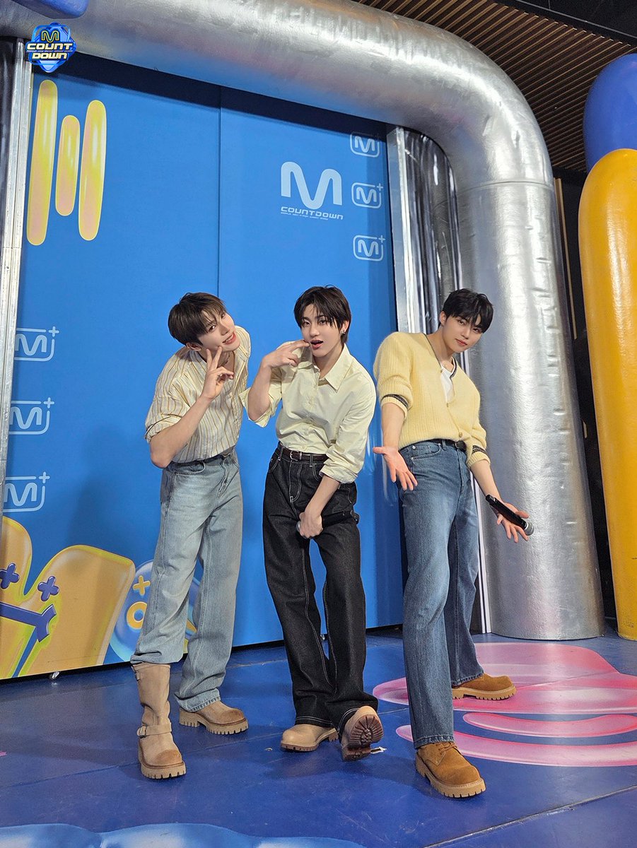 M COUNTDOWN tweet media