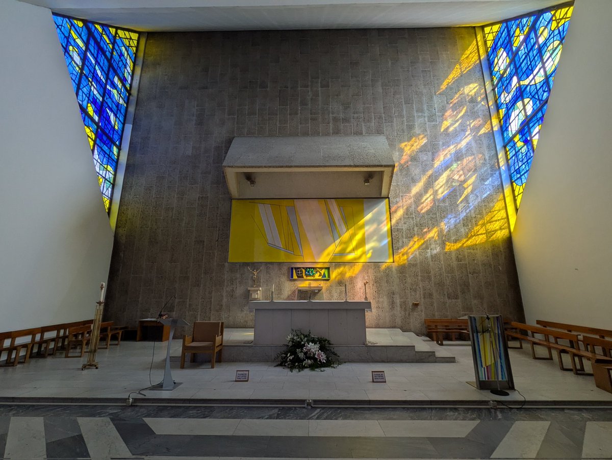 Dr Naomi tweet media