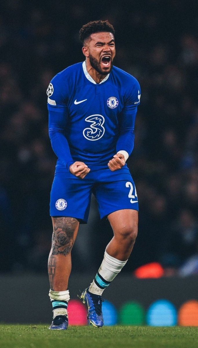 pristine🥹🌹 tweet media