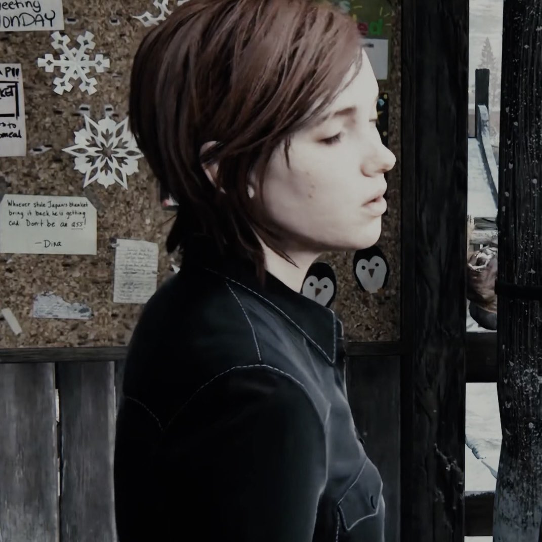 lina ♱ tweet media