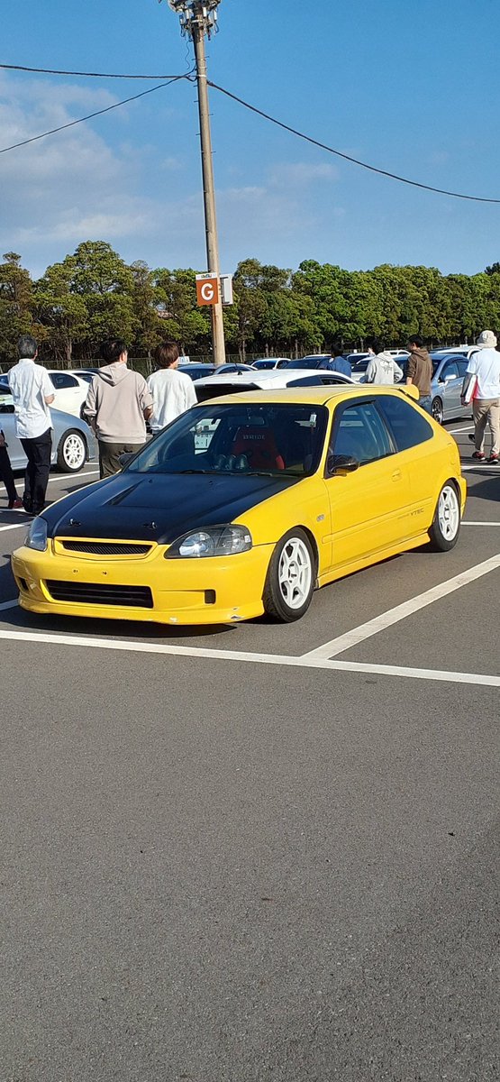 cecily_doldol's tweet image. #シビック千葉オフで会いましょう
#CCO
このサイズのホイールとホンダ車特有のナチュラルなリアキャンバーに貫通ロングナットからしか得られない栄養は存在しますわね、たまらねえですわ