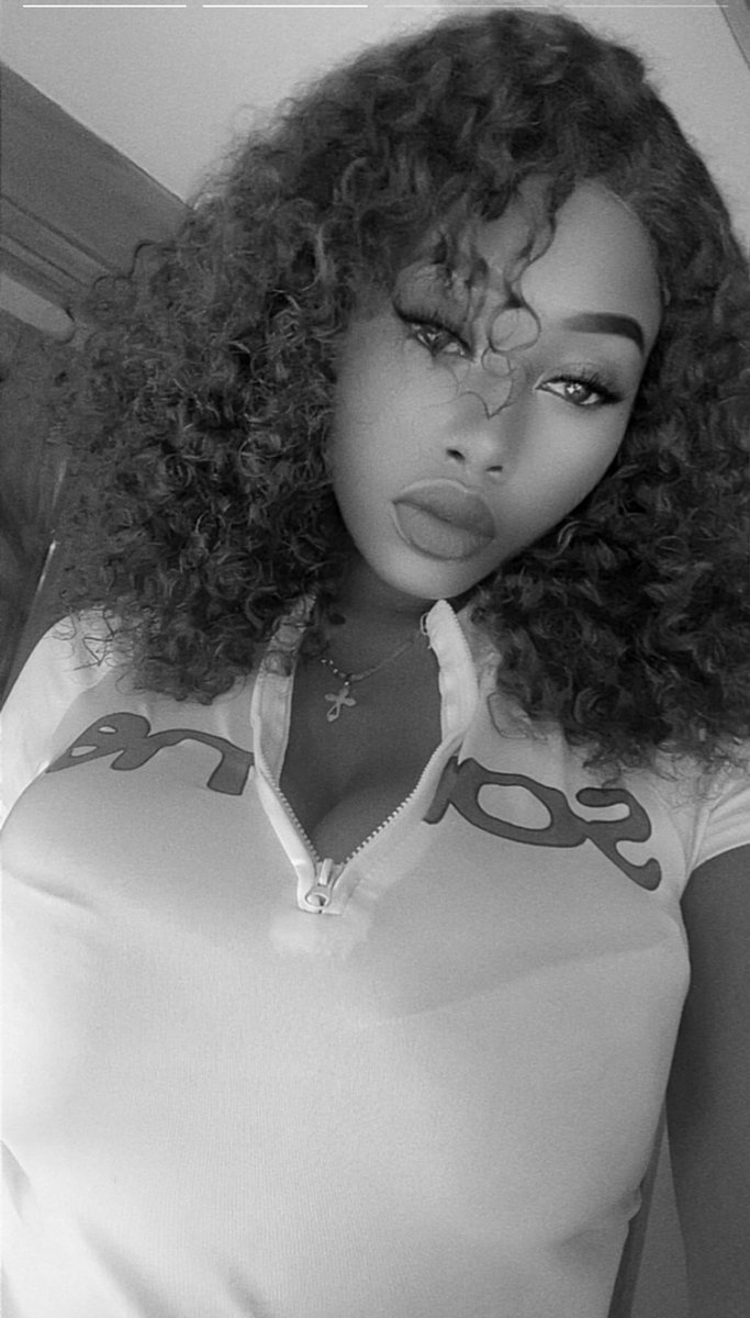 DAISY🎀 tweet media