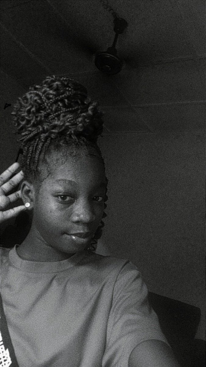 Favour George 💐🌸 tweet media