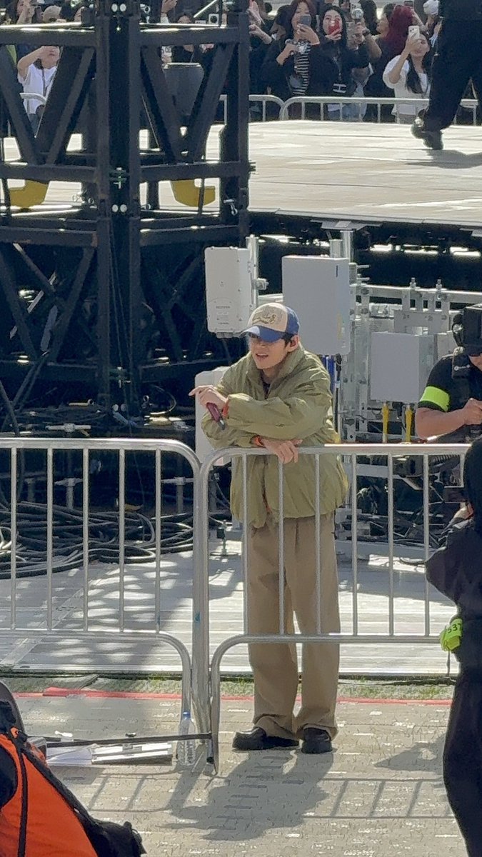 madeev⁷ 2.0 tweet media