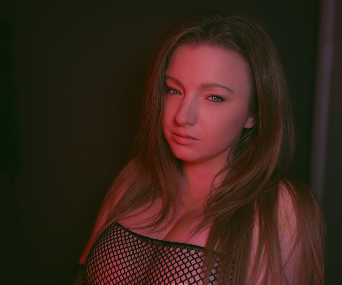 RayRachel tweet media