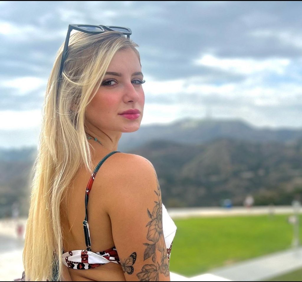 Autumn Renee (@AutumnnnReneeee) / Posts / X