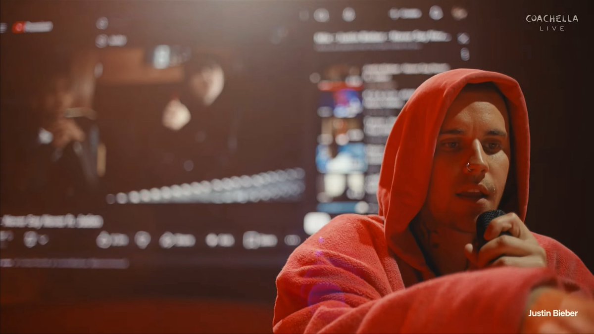 Beiber casually pulling up all-time bangers on YouTube and singing along on Coachella main stage is peak viewing y’all gotta tune in

youtube.com/live/2NA7XUw51…