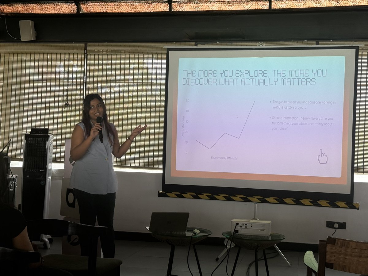 avisatna's tweet image. Nothing beats listening to hackers share what they’re actually building 🚀

Loved the quick project talks at OG Builders Open AI Day — real ideas, real problems, real solutions.

This is where innovation actually happens.

@0G_Foundation @0G_labs @HackQuestIN

#Builders #Web3