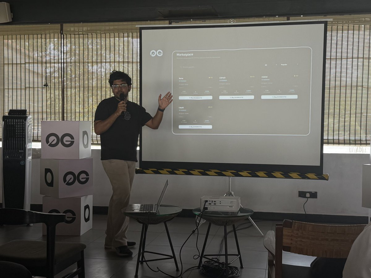 avisatna's tweet image. Nothing beats listening to hackers share what they’re actually building 🚀

Loved the quick project talks at OG Builders Open AI Day — real ideas, real problems, real solutions.

This is where innovation actually happens.

@0G_Foundation @0G_labs @HackQuestIN

#Builders #Web3
