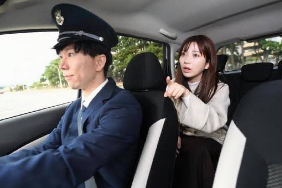 えいけい tweet media